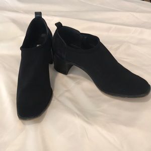 Donald J Pliner Black Dress Shoes 7.5 M